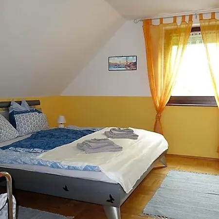 Haus Erika Alloggio in famiglia Völkermarkt